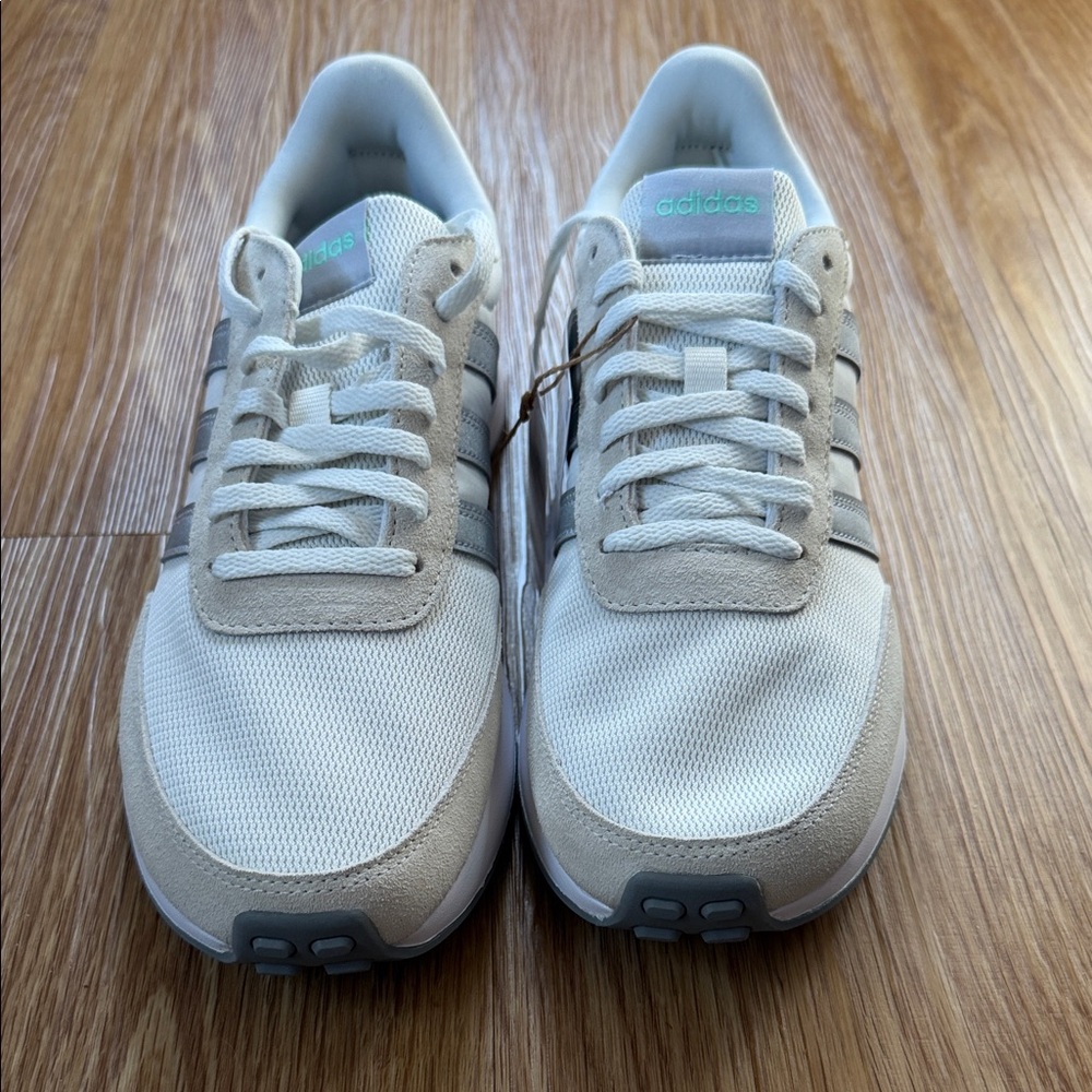 Adidas Run 70’s 2.0 Size 7.5 NWT no box